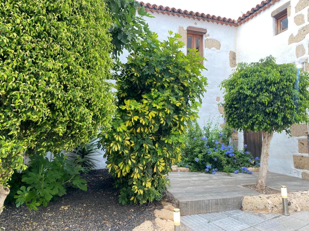 فيلا Valle de San Lorenzoفي Casaruralarona المظهر الخارجي الصورة